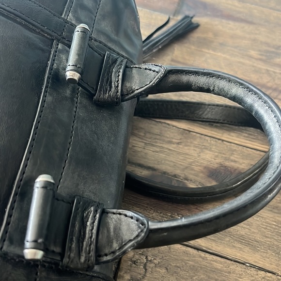 Olivia Harris by Joy Gryson Bag - Picture 16 of 17